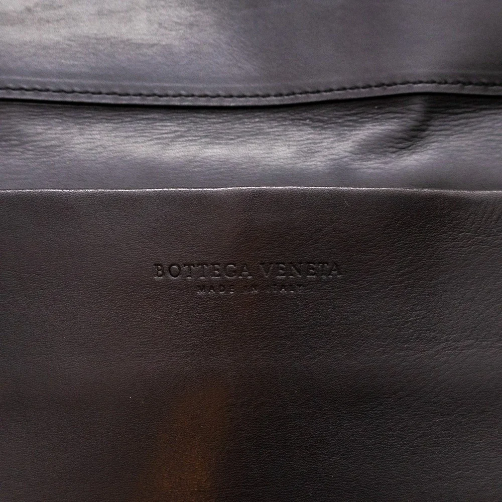 Vntg 1990s Bottega Veneta Dark Brown Leather Multi Pocket Messenger Shoulder Bag